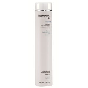 SEBUM-BALANCING SHAMPOO riebalų išsiskyrimą balansuojantis šampūnas